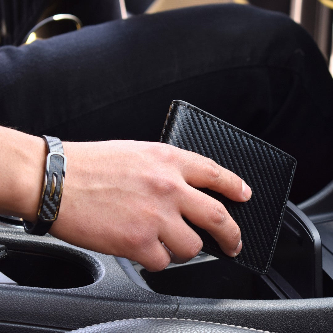 BILLETERA CARBON FIBER + BOLSA DE VIAJE